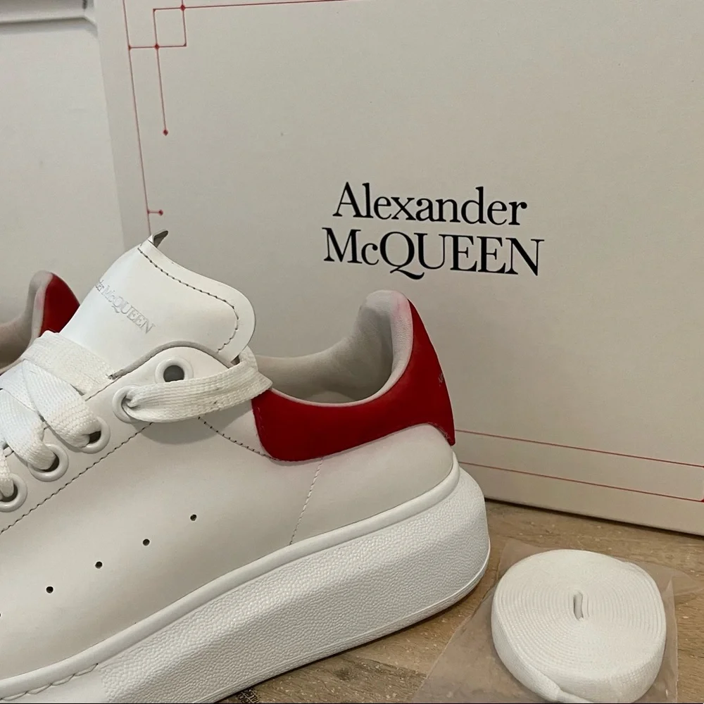🔥Alexander McQueen oversized Leather Sneakers💃🏼 - Picture 4 of 12